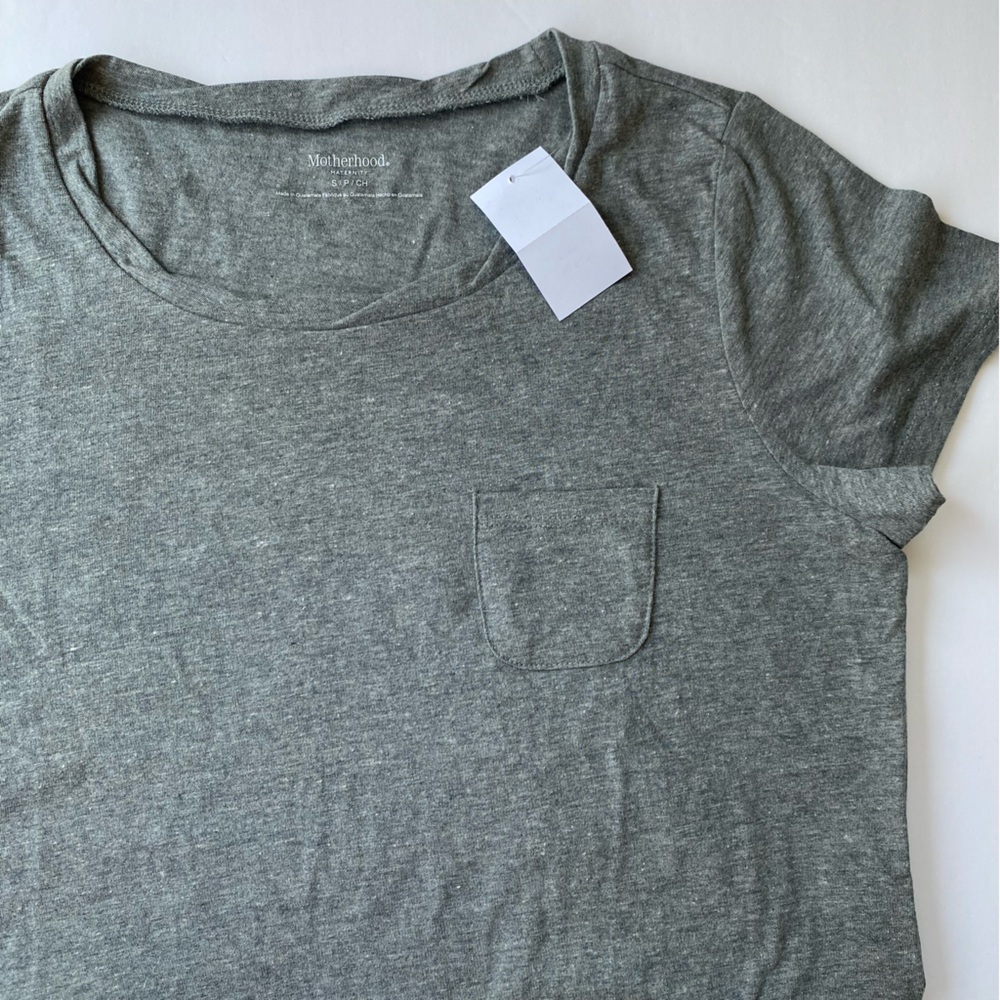 Motherhood Maternity T-shirt Size Small Gray Pocket